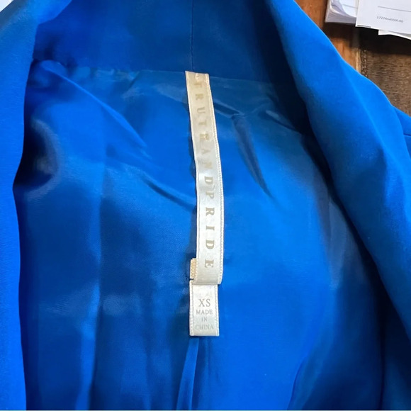 Truth and Pride 100% Silk Blue Blazer Women’s Size XS - Picture 7 of 10